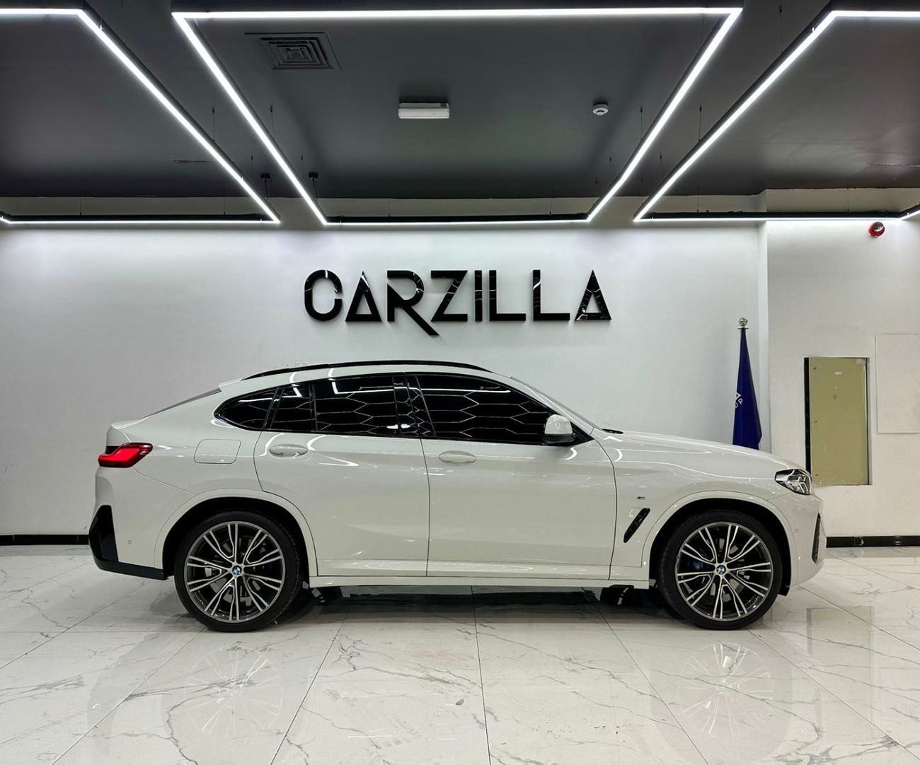BMW X4 xDrive 30i M Sport 2.0L AED 3,525 pm l 0% Down Payment l BMW X4 M Sport l Agency Warranty