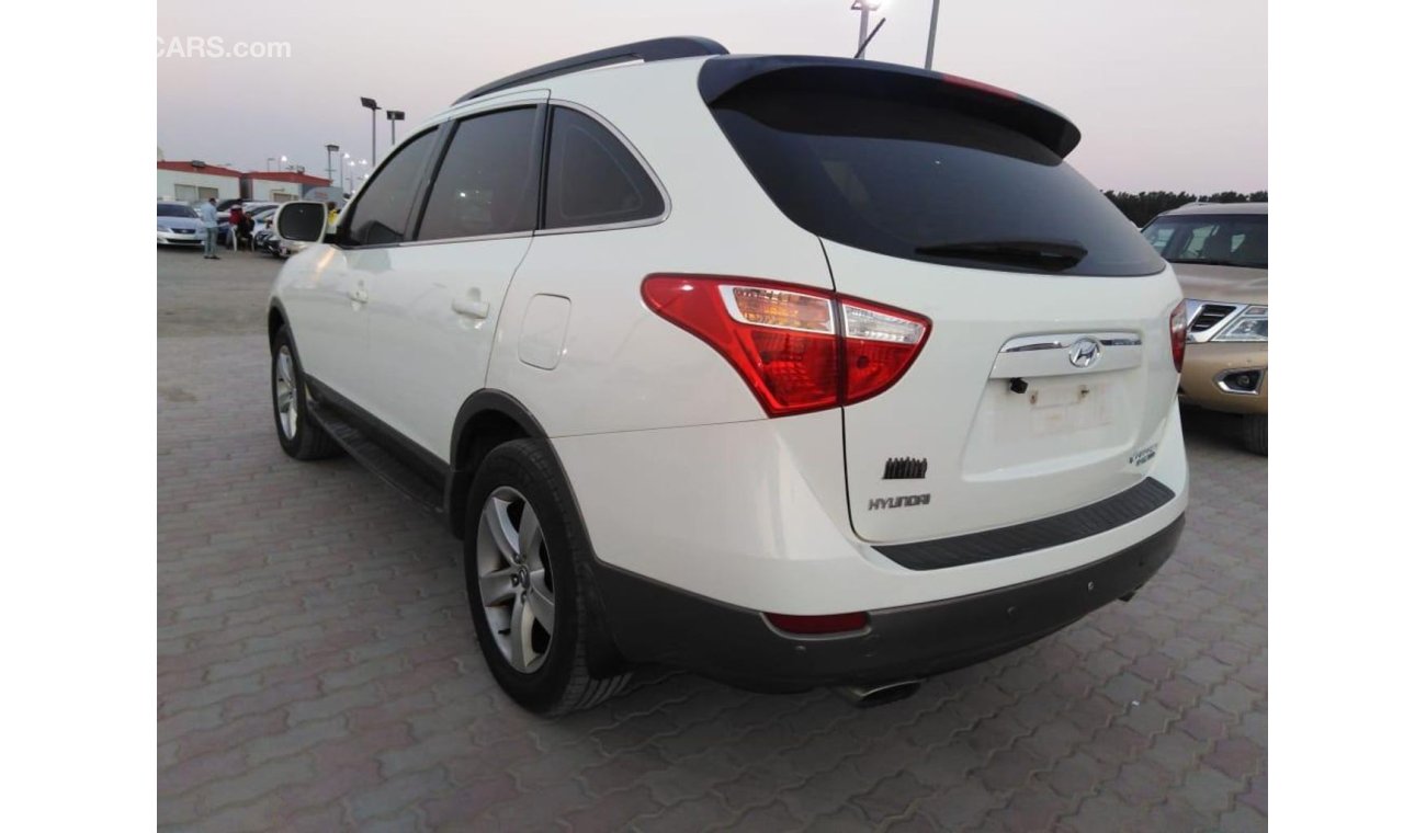 Hyundai Veracruz 2011 full automatic g cc accident free