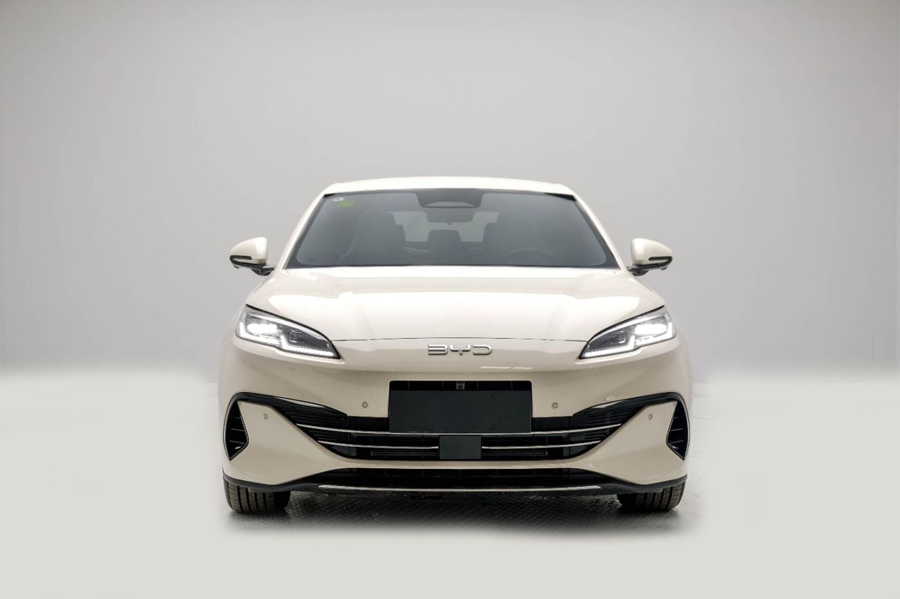 BYD Seal 06 DM-i ID Luxury 1.5L - Warm Tea Grey Inside Grey | Export Only