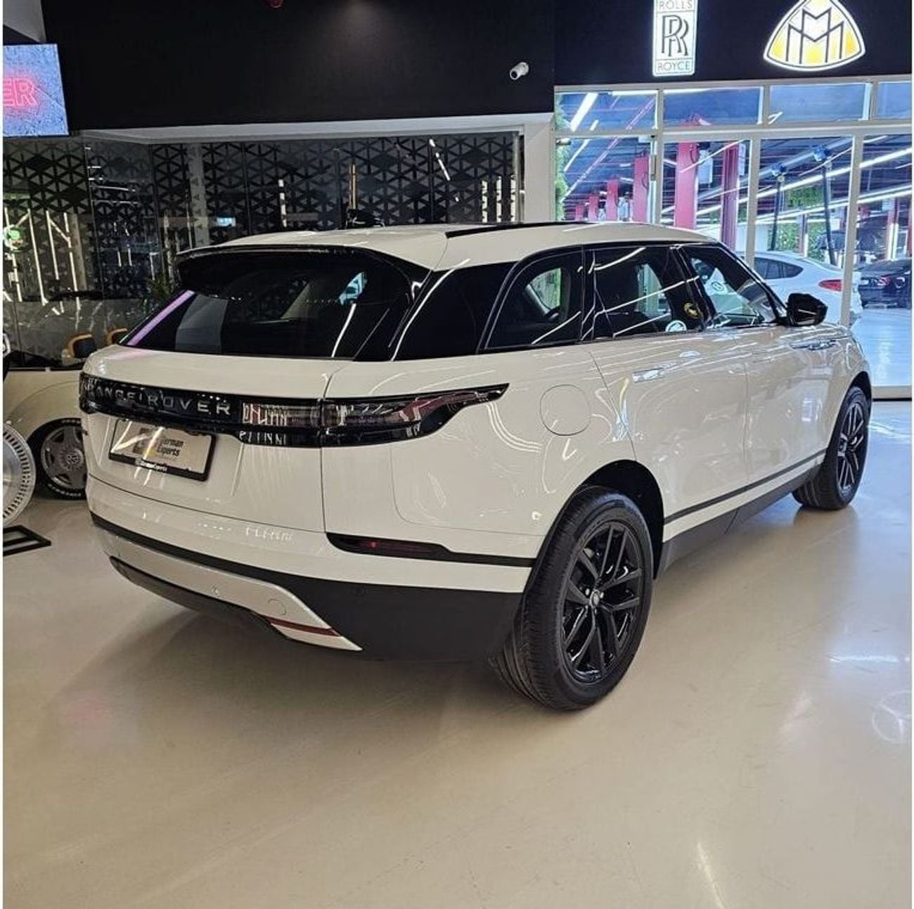 لاند روفر رينج روفر فيلار 2025 Range Rover Velar P250