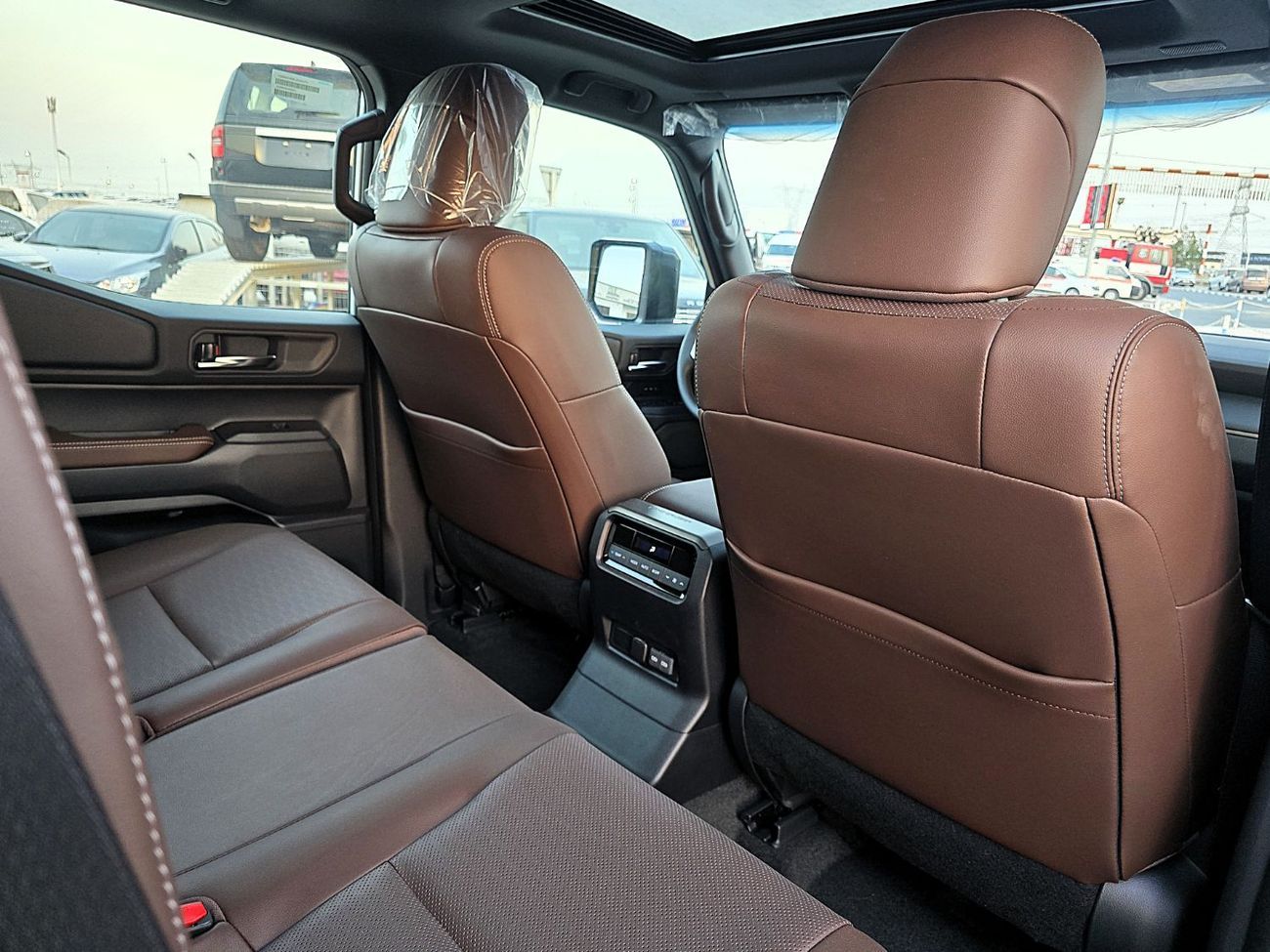 Toyota Prado Toyota land Cruiser Prado 4*4  2.4L Turbo A/T PETROL 2025 White color