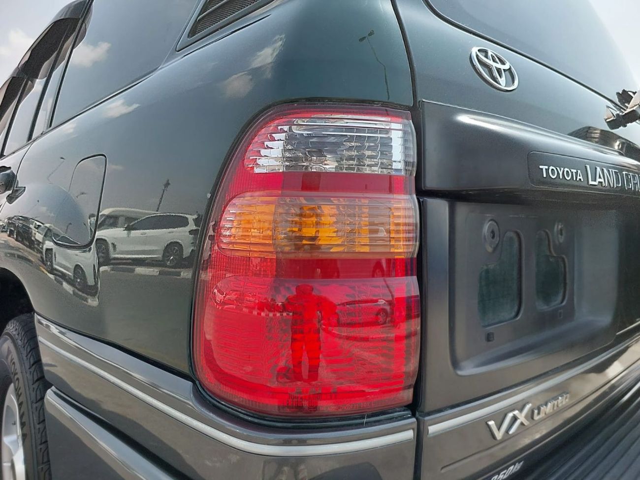 تويوتا لاند كروزر (RAMADAN OFFER) TOYOTA LAND CRUISER RHD 2001 MODEL 4.2 L DIESEL AUTOMATIC(PM23194)