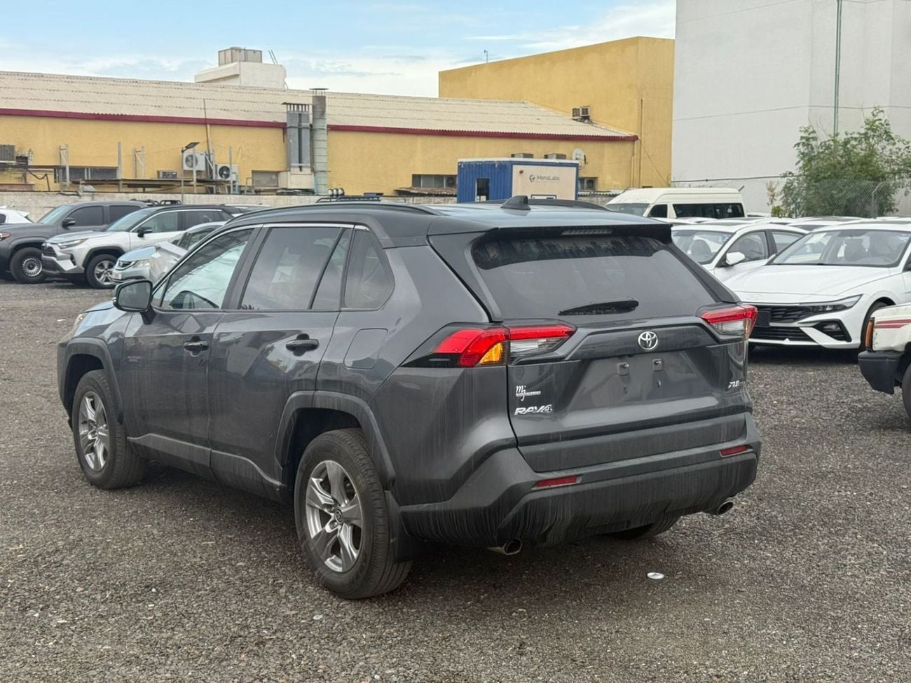 Toyota RAV4 XLE TOYOTA RAV4 XLE PUSH START