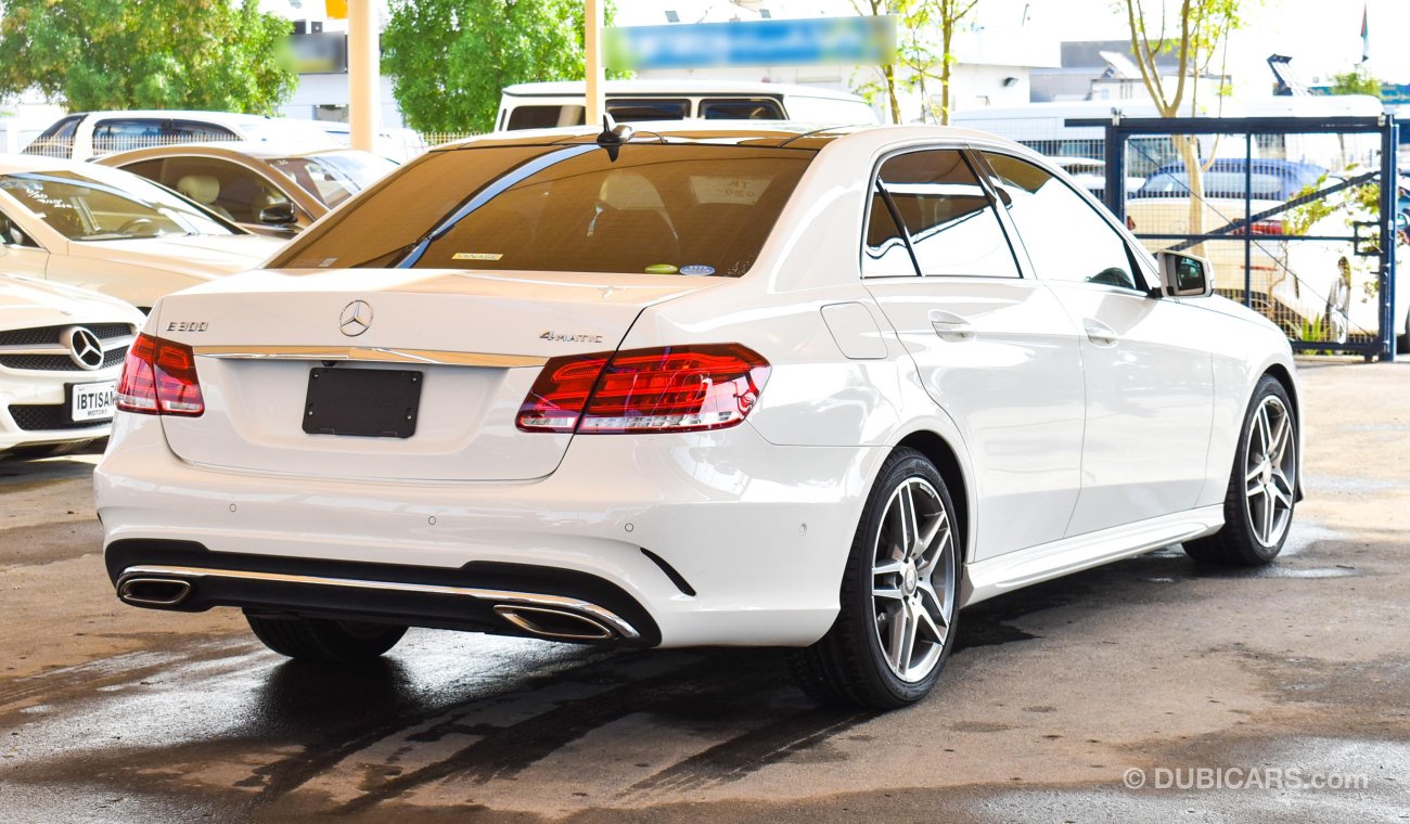 Mercedes-Benz E300 4Matic