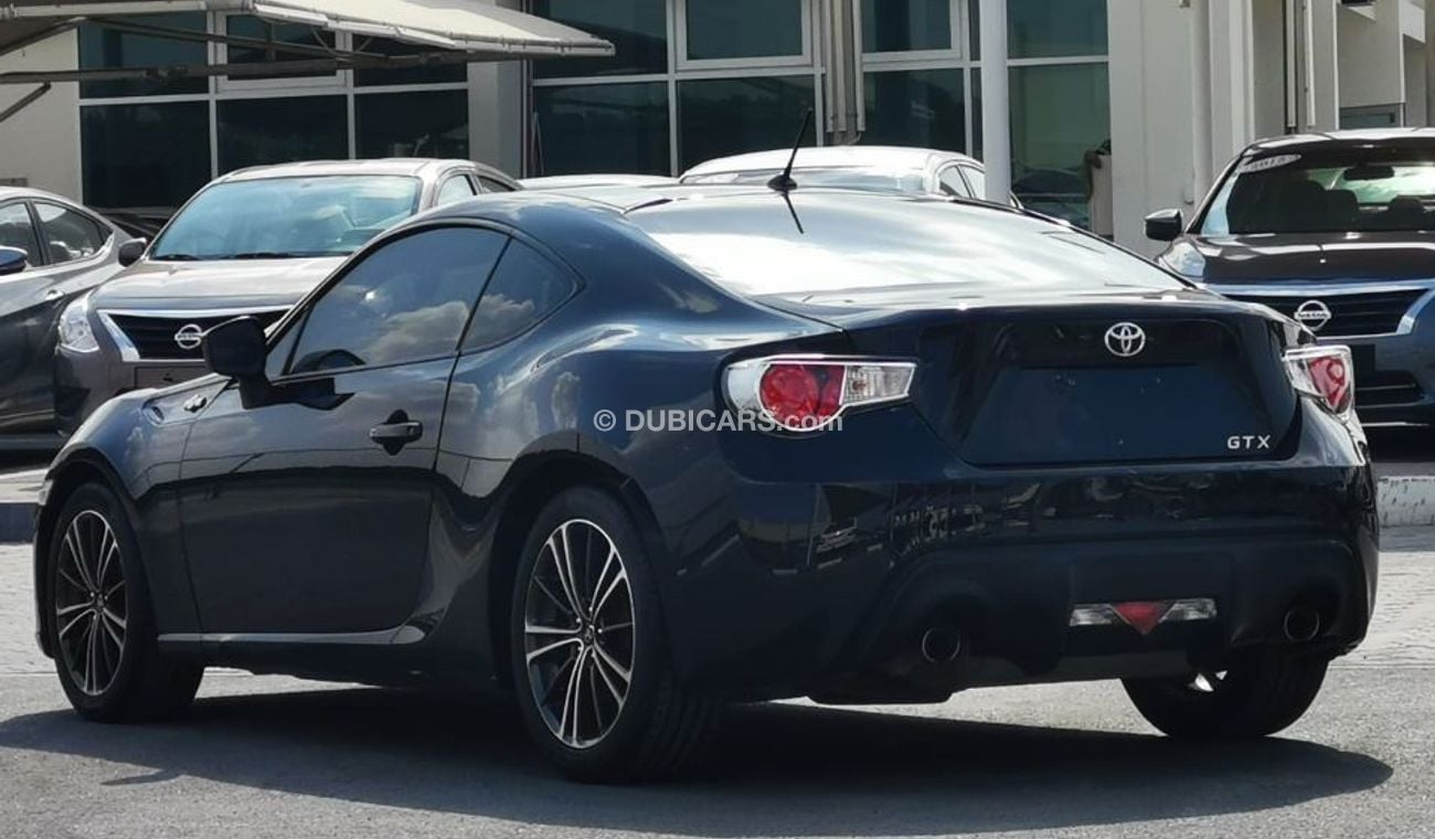 تويوتا 86 جي تي اكس