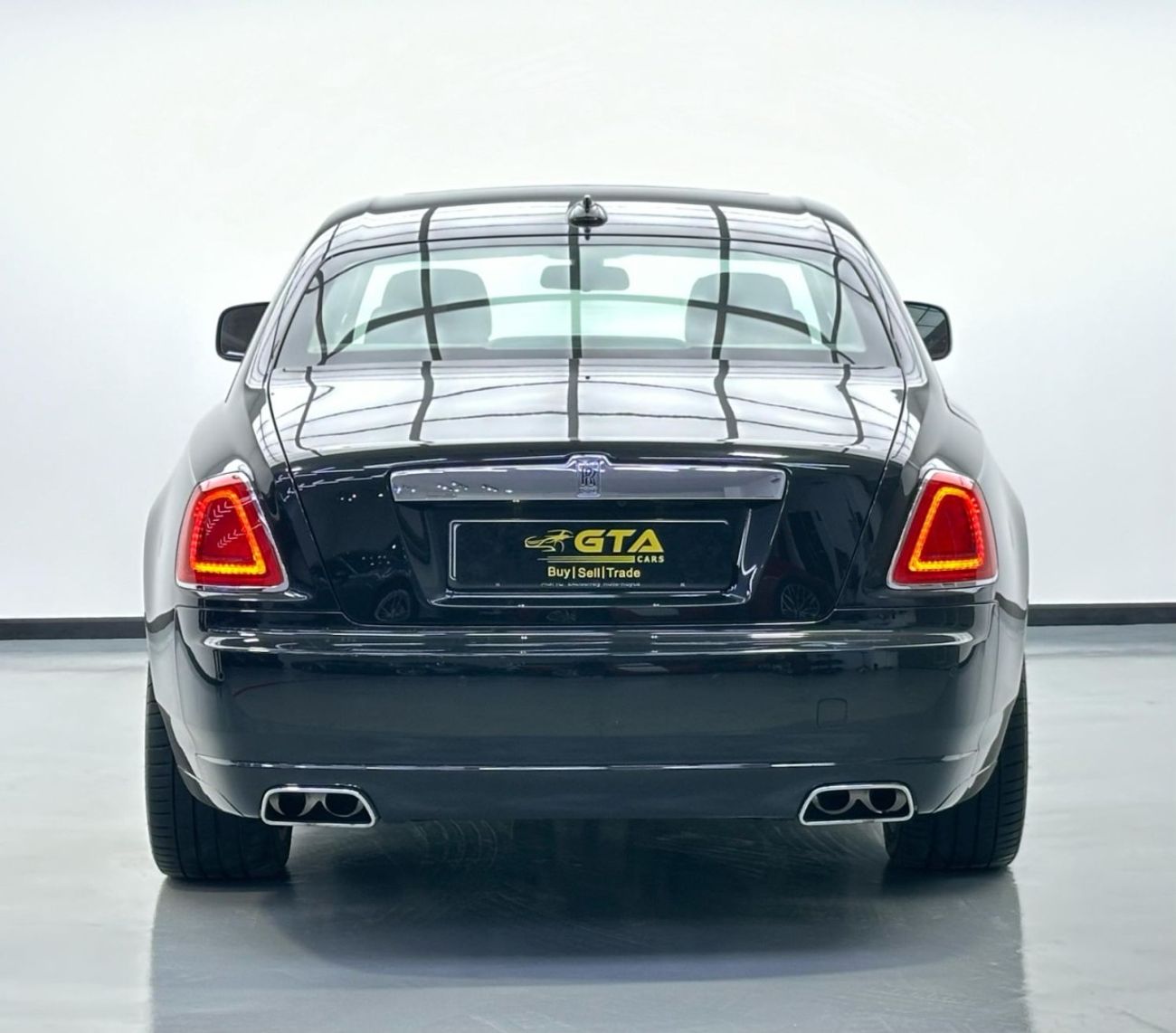 Rolls-Royce Ghost Std 6.6L 2011 Rolls-Royce Ghost, Full Service History, GCC