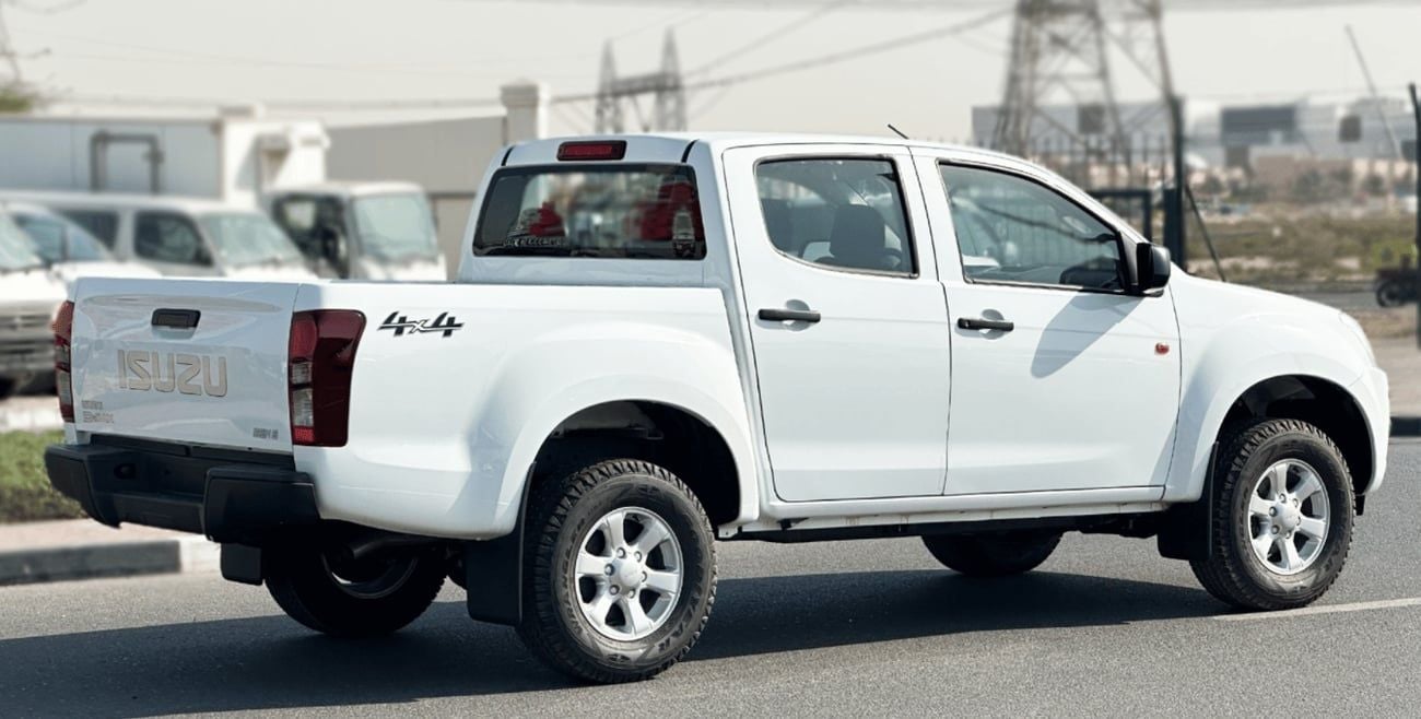 إيسوزو D ماكس STD ISUZU/D-MAX/ISDM3 2.5L Diesel DC 4X4 PWR, Alloy Wheel, MT, Mid