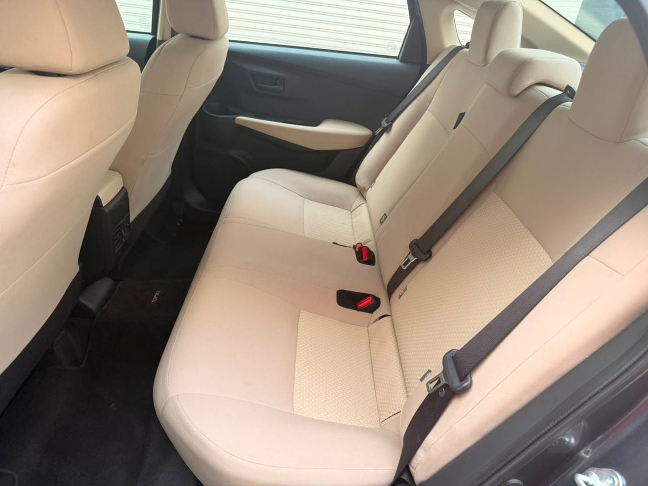 Toyota Yaris E