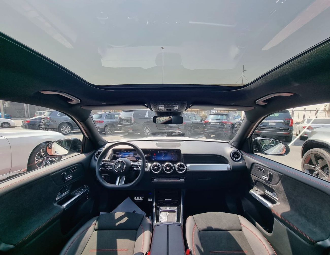 Mercedes-Benz GLB 200 GLB 200 AMG SUV 7 Seater Under Warranty 2025 GCC