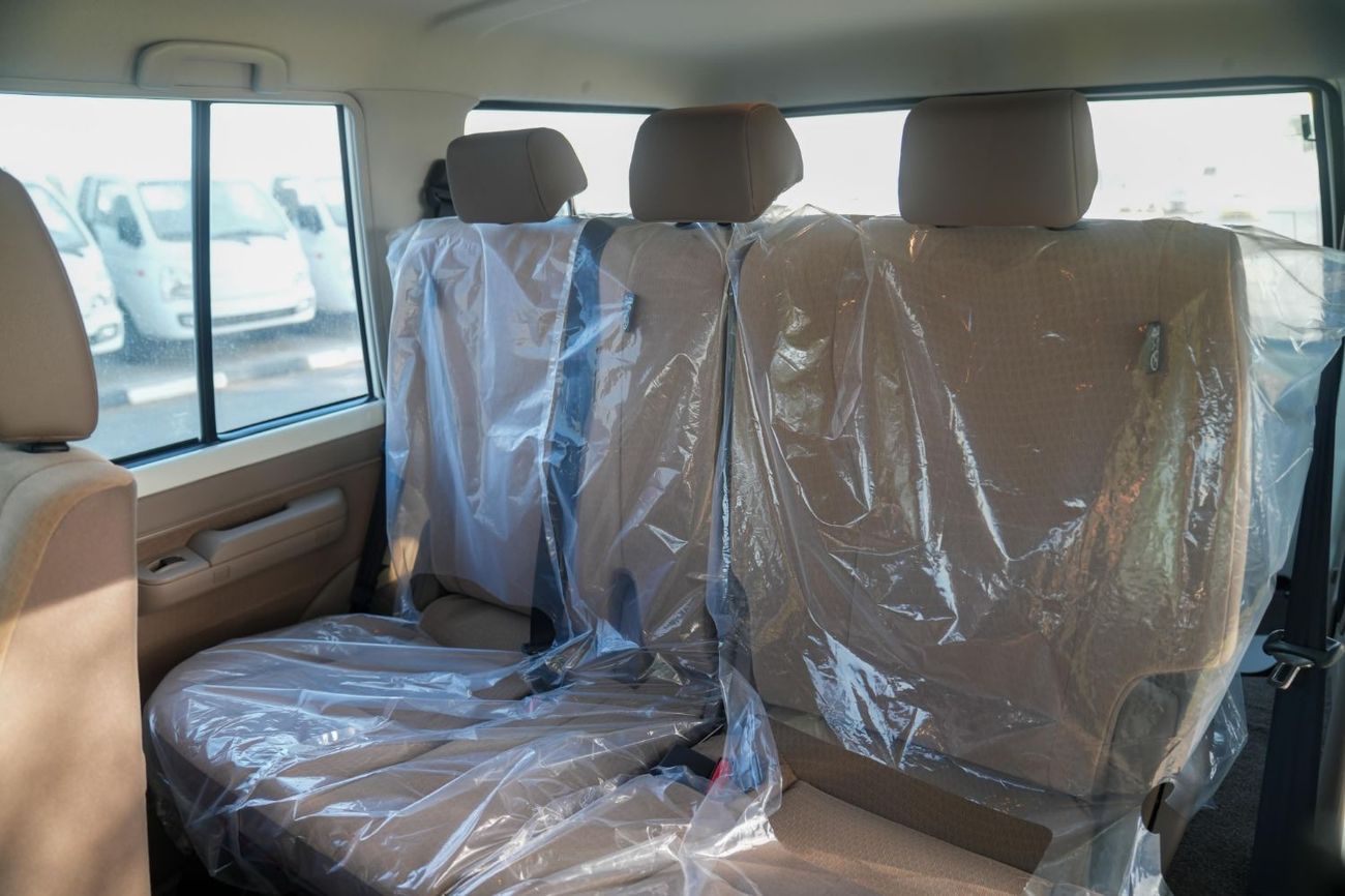 Toyota Land Cruiser 70 DX 2.8L TOYOTA LC76 2.8L T/DSL-E M/T