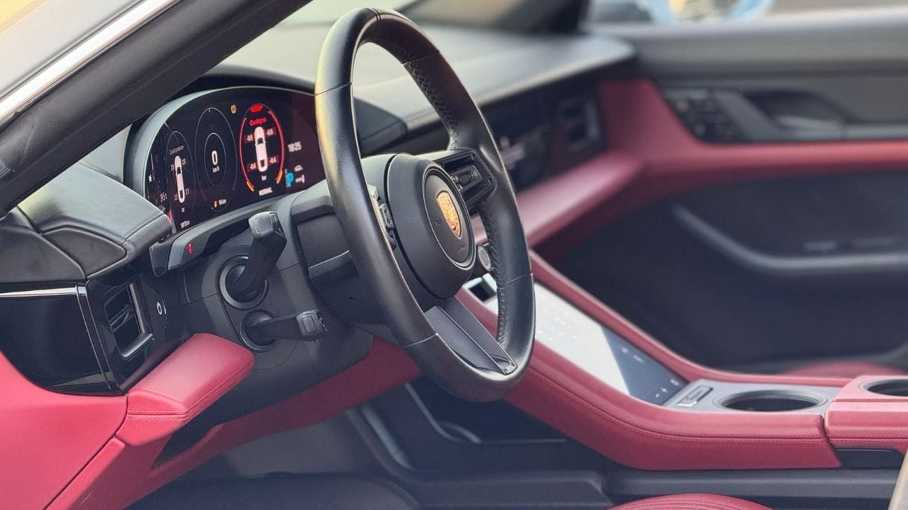 بورش تايكان Porsche Taycan 4S