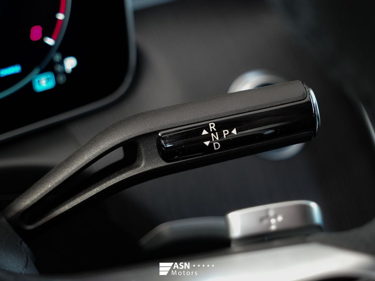 Mercedes-Benz C 200 L 1.5T Sport Edition 2025 (Export Price)