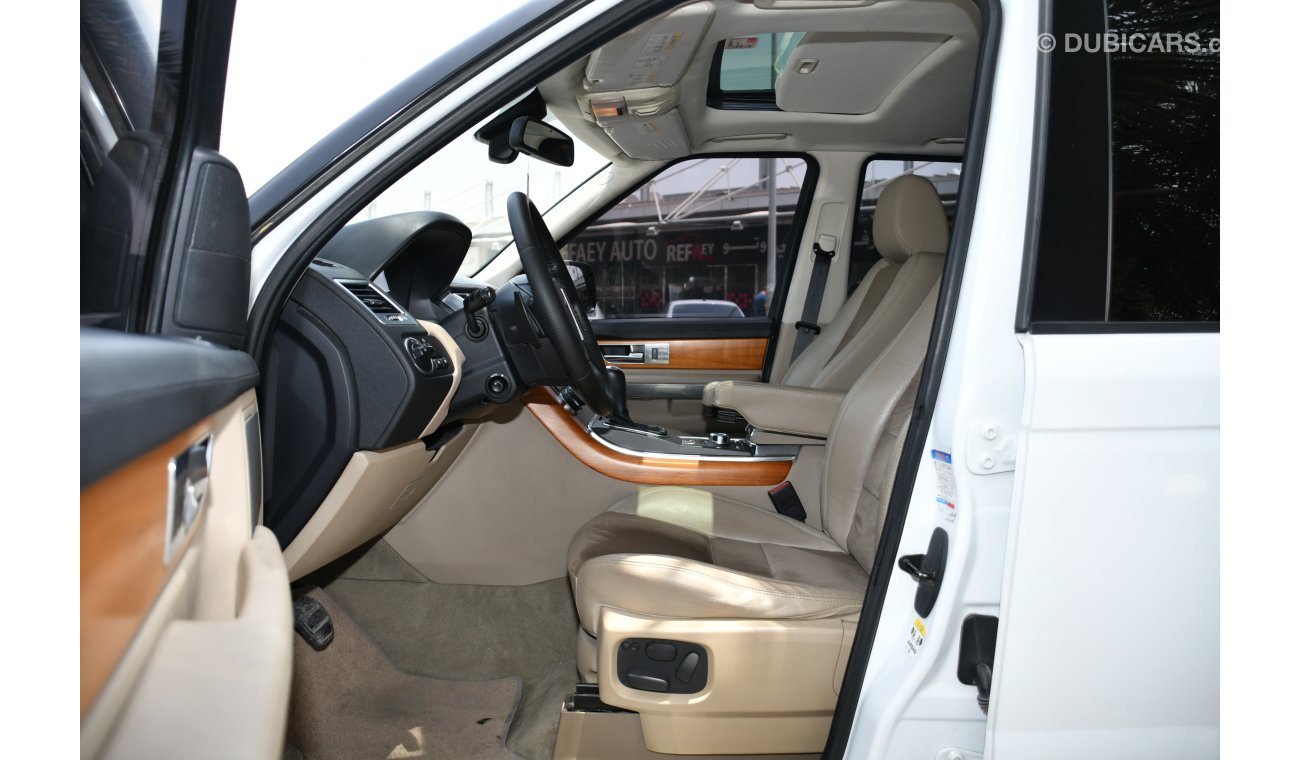 لاند روفر رينج روفر سبورت RANGE ROVER SPORT HSE - 2011 - V8 -  GCC SPECS - GOOD CONDITION -