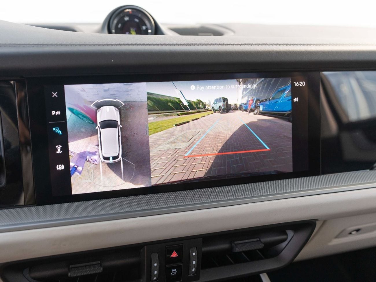 Porsche Cayenne Base Coupe