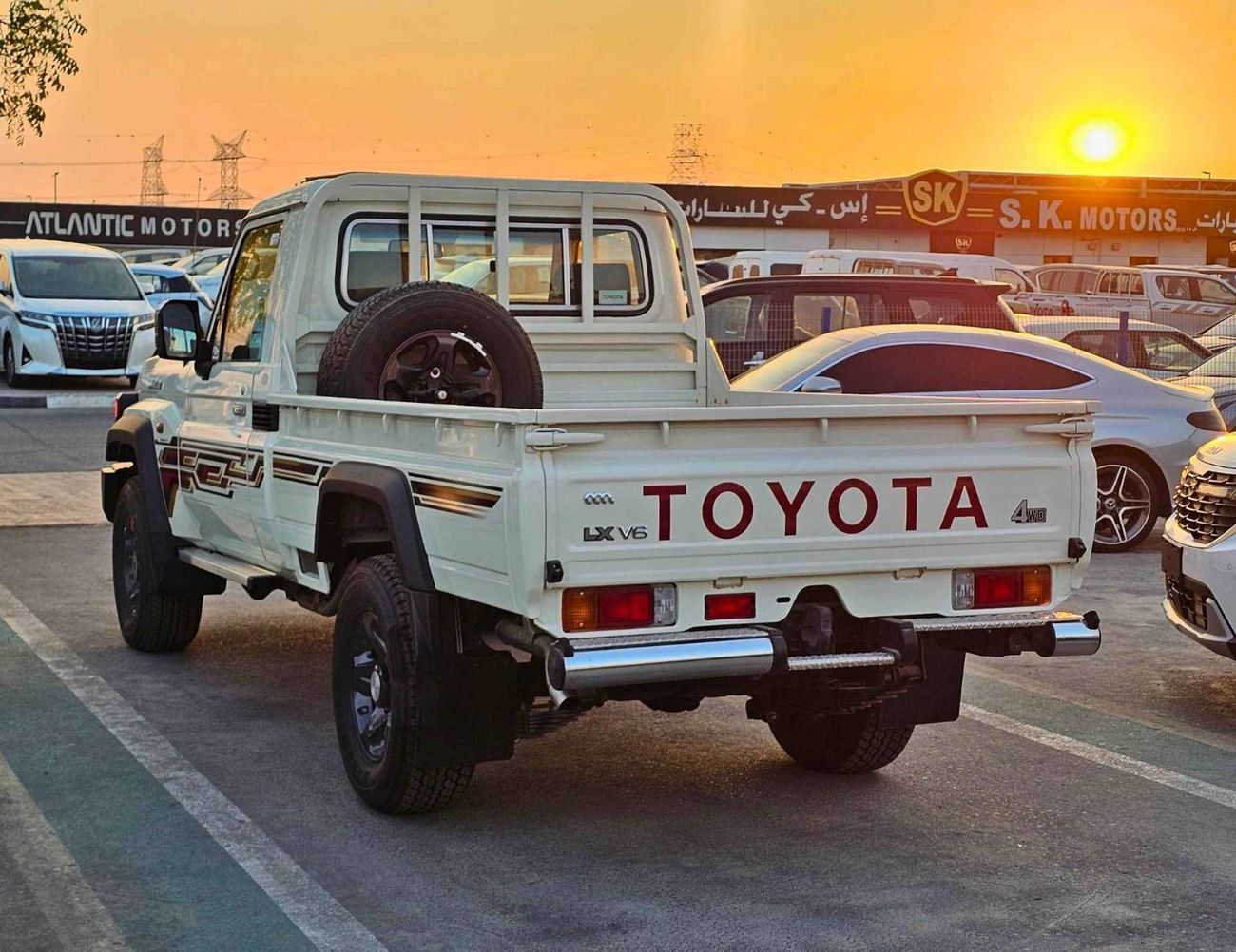 Toyota Land Cruiser Pick Up LX LC79 / SINGLE CABIN /4.0L V6 PETROL M/T 4WD (CODE # LC79SCPM)