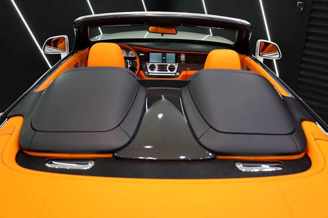 رولز رويس داون Customized Interior Leather, GCC Specs!!