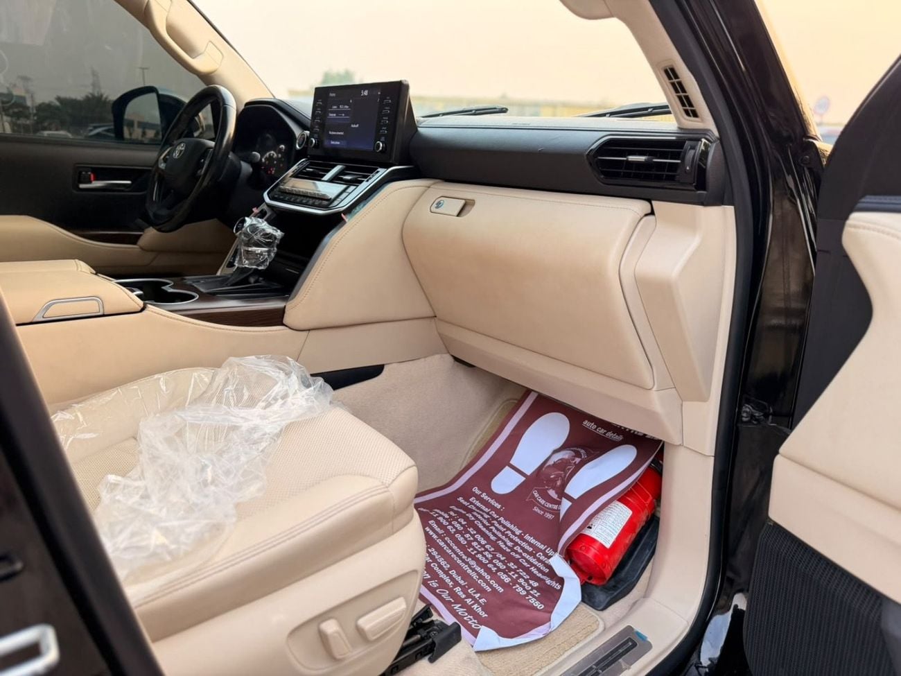 Toyota Land Cruiser GXR Model 2023 GXR 4.0L Pull Option with Radar Very clean Title And Slightly Use