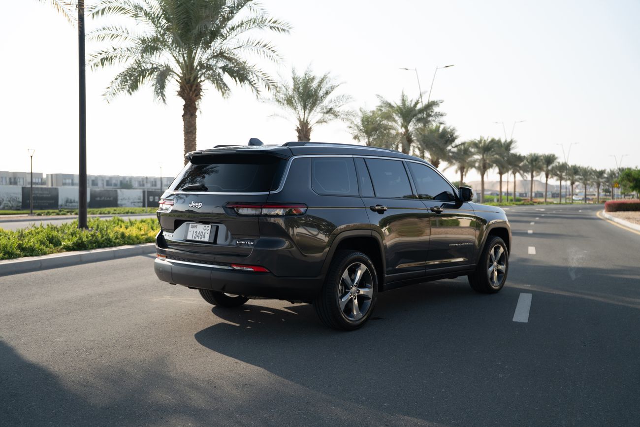 جيب جراند شيروكي