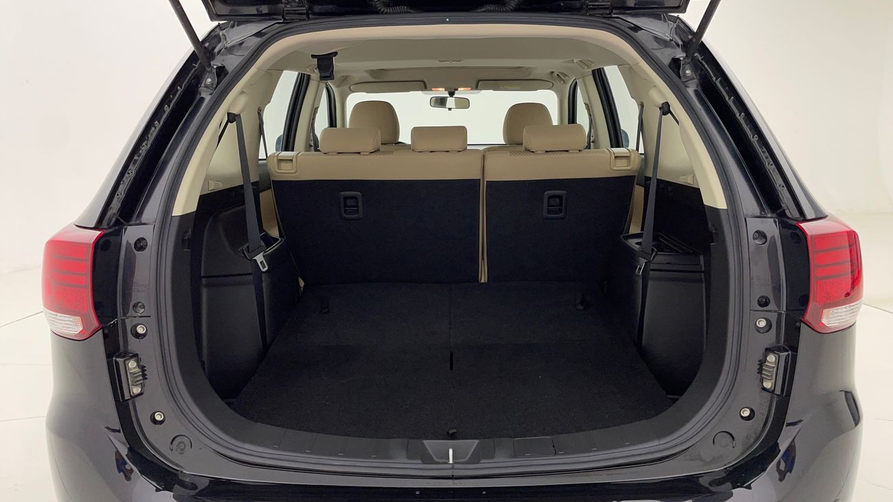 ميتسوبيشي آوتلاندر GLX HIGHLINE 2.4 | بدون دفعة مقدمة | اختبار قيادة مجاني للمنزل