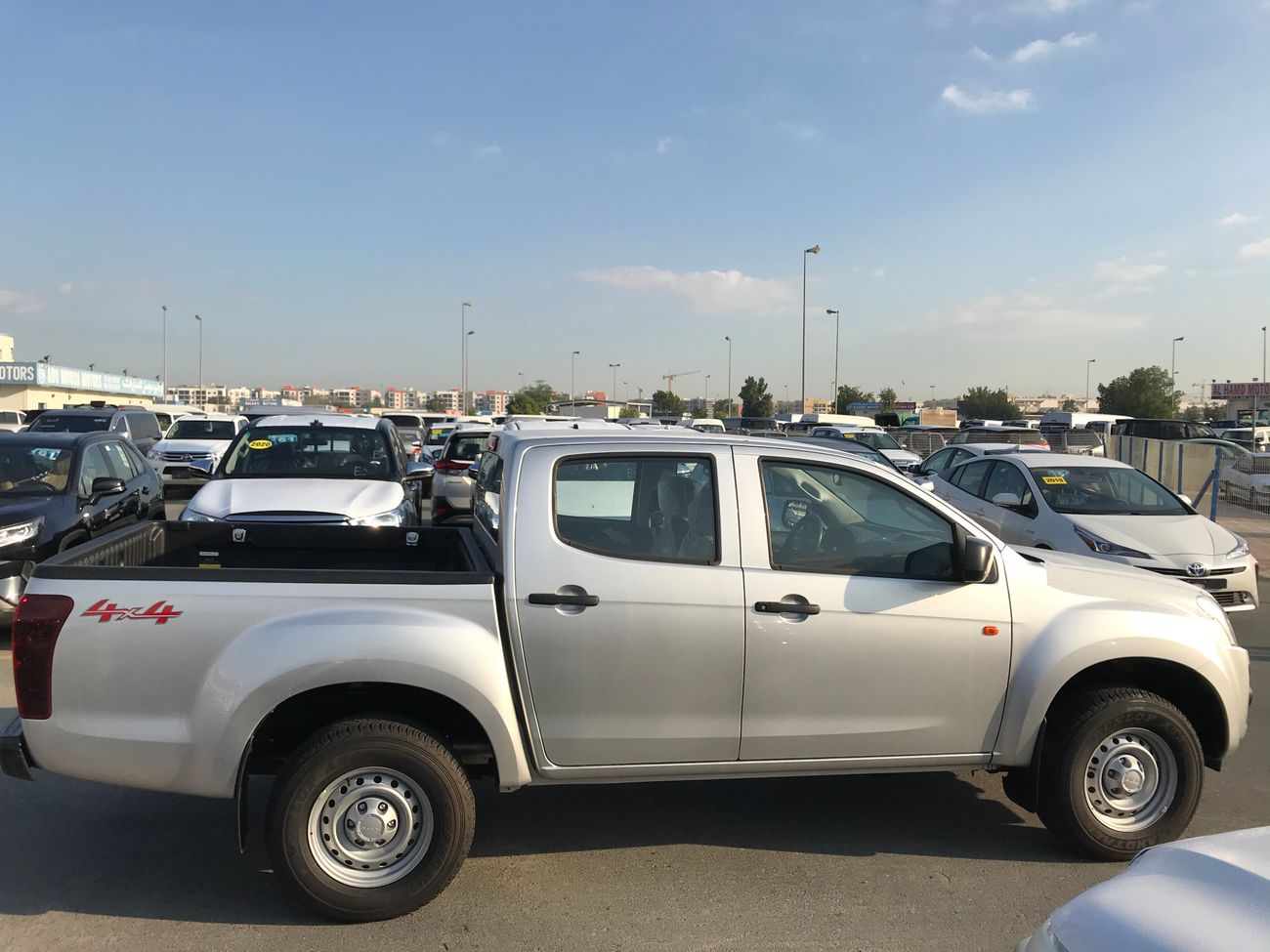 Isuzu DMax STANDARD POWER WINDOWS