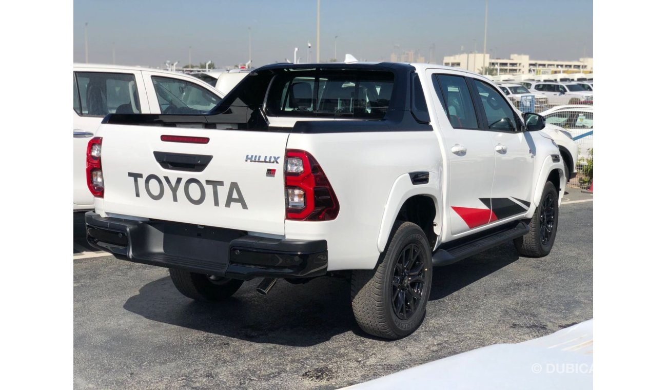 تويوتا هيلوكس TOYOTA HILUX GR 4.0L