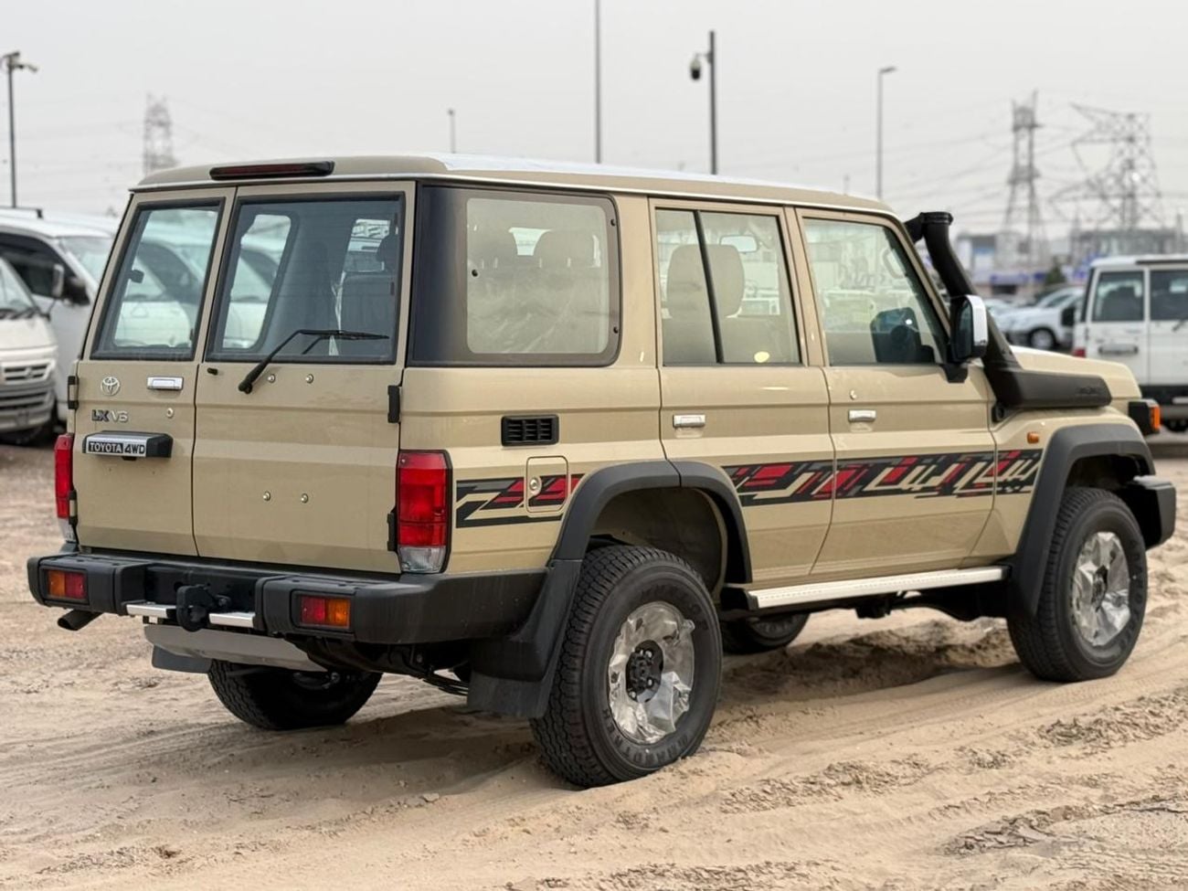 Toyota Land Cruiser 70 4.0L MID OPTION MANUAL WITH COOLING BOX