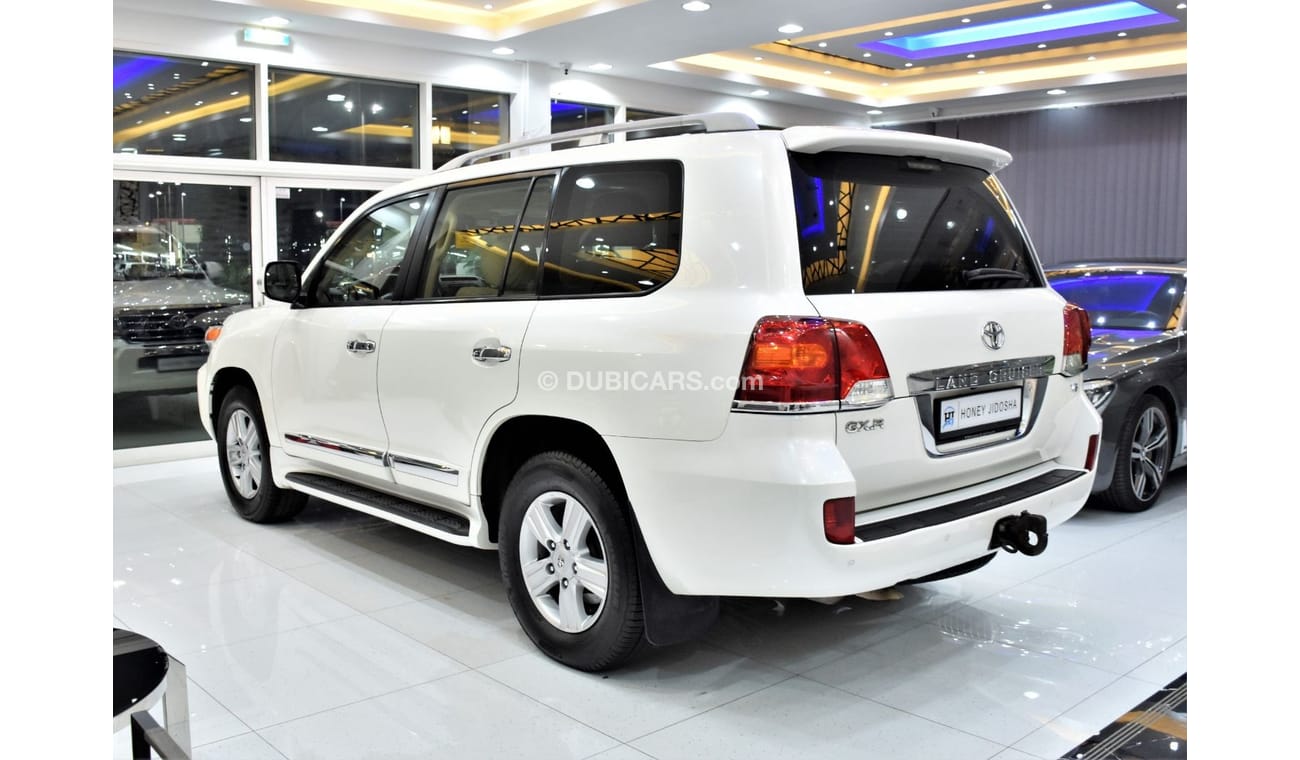 تويوتا لاند كروزر EXCELLENT DEAL for our Toyota Land Cruiser GXR ( 2013 Model ) in White Color GCC Specs
