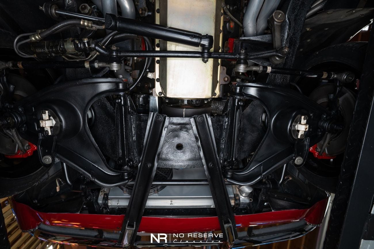 شيفروليه كورفت ZZ502 6 Speed Widebody Restomod