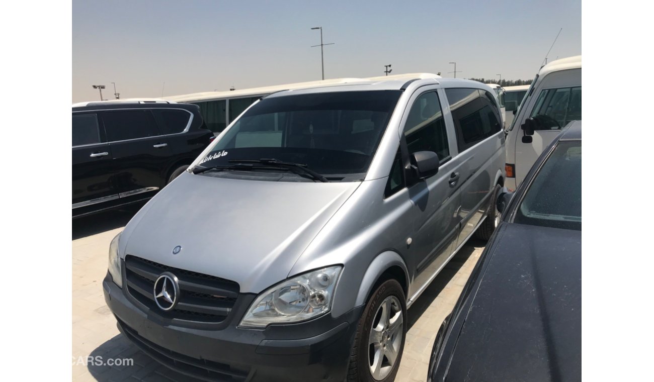 Mercedes-Benz Vito ‏مرسيدس فيتو فان موديل 2015 بحالة جيدة خليجي