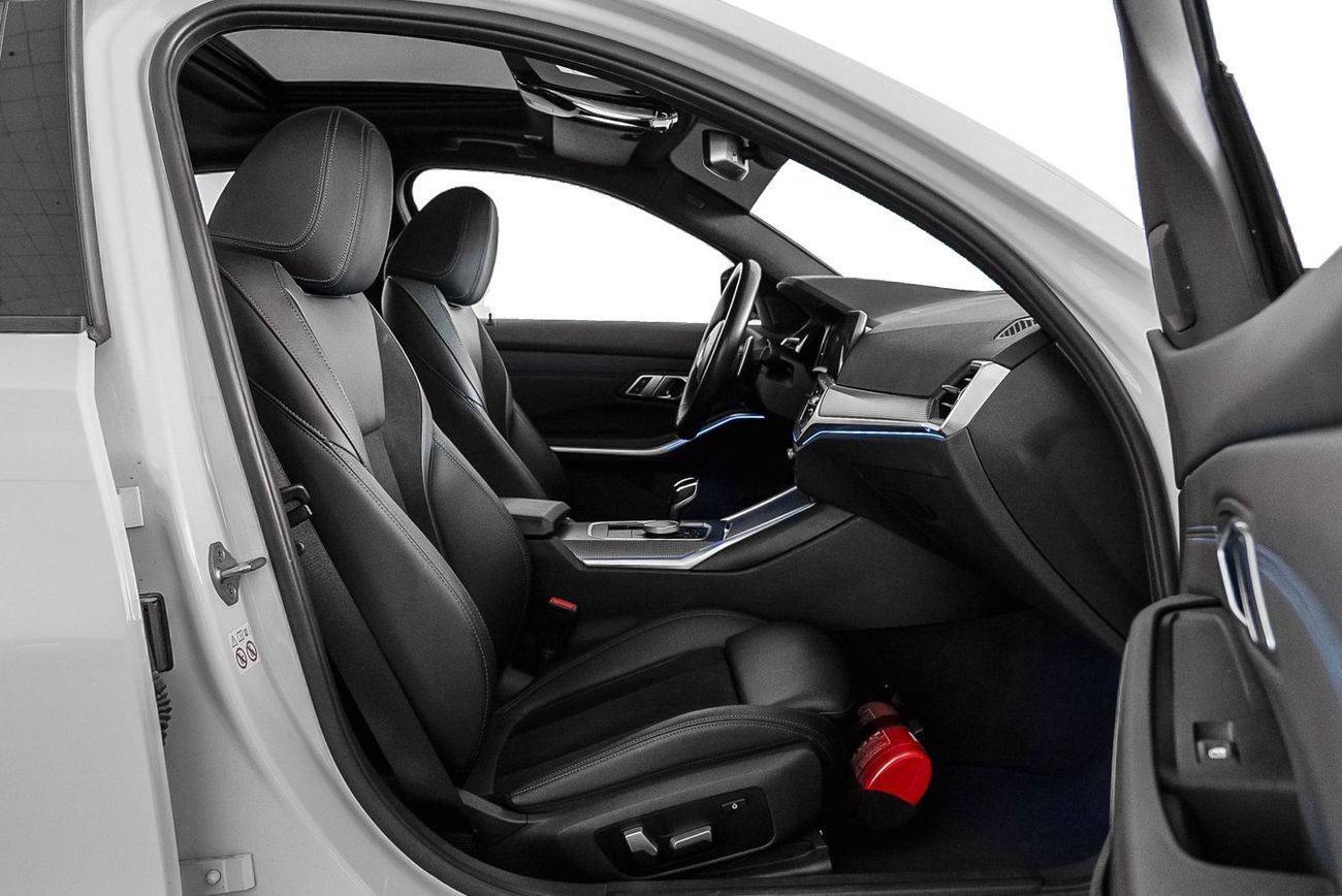 بي أم دبليو 330i M Sport 2.0L (255 HP)