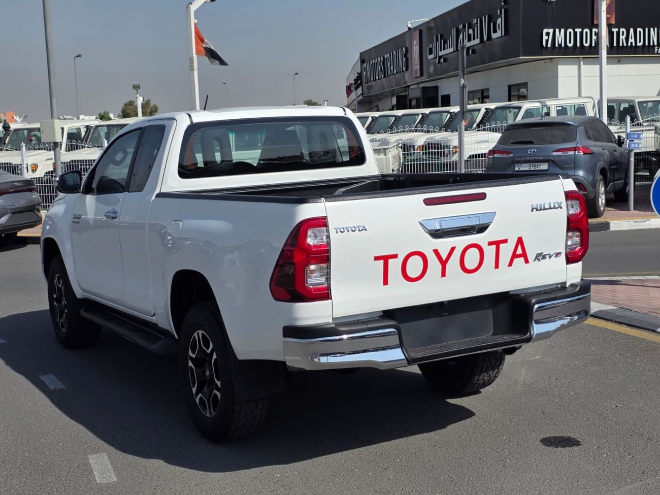 تويوتا هيلوكس diesel right hand drive 2.8 liter only