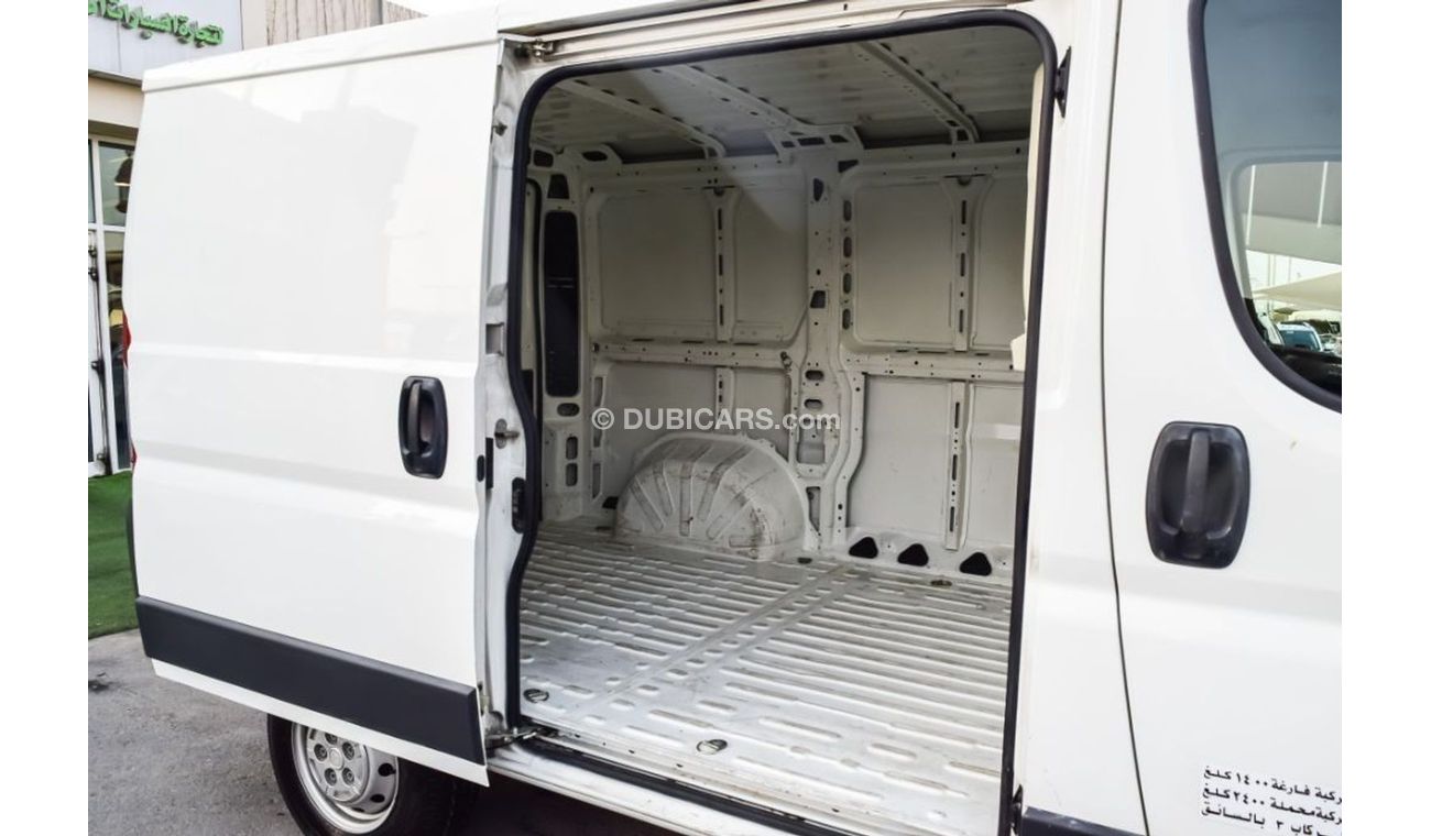Fiat Ducato AMAZING Fiat Ducato 2014 Model!! in White Color! GCC Specs