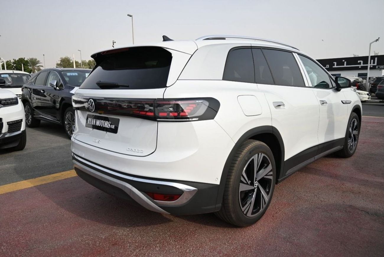 فولكس واجن ID.6 فولكس فاجن ID6 PRO CROZZ، RWD، SUV، 5 أبواب، لون أبيض، موديل 2023، للتصدير فقط