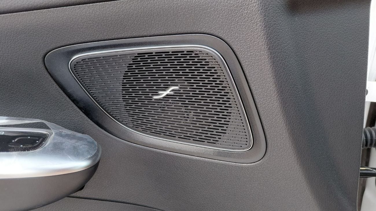 مرسيدس بنز C 200 MERCEDES C200L 1.5L