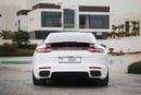 Porsche Panamera Turbo 4.0L AWD