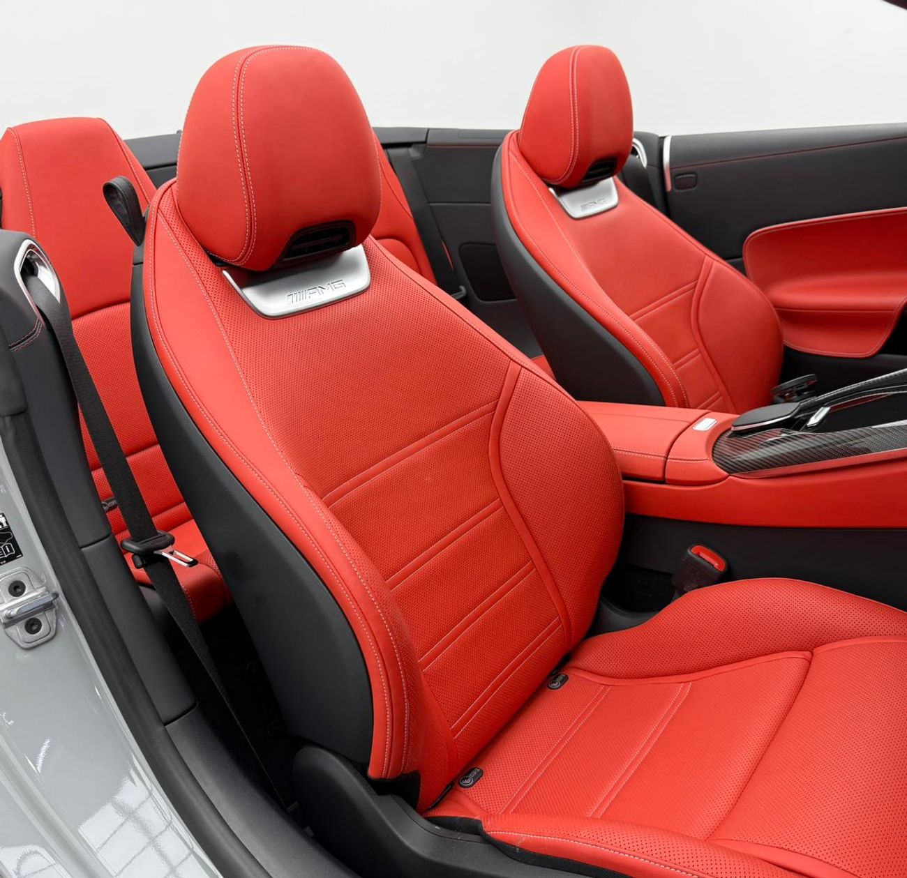 مرسيدس بنز SL 55 AMG 2025 Mercedes-AMG SL55, Warranty Till 05/2030, Service Contract Till 05/2029, Excellent Condition, G