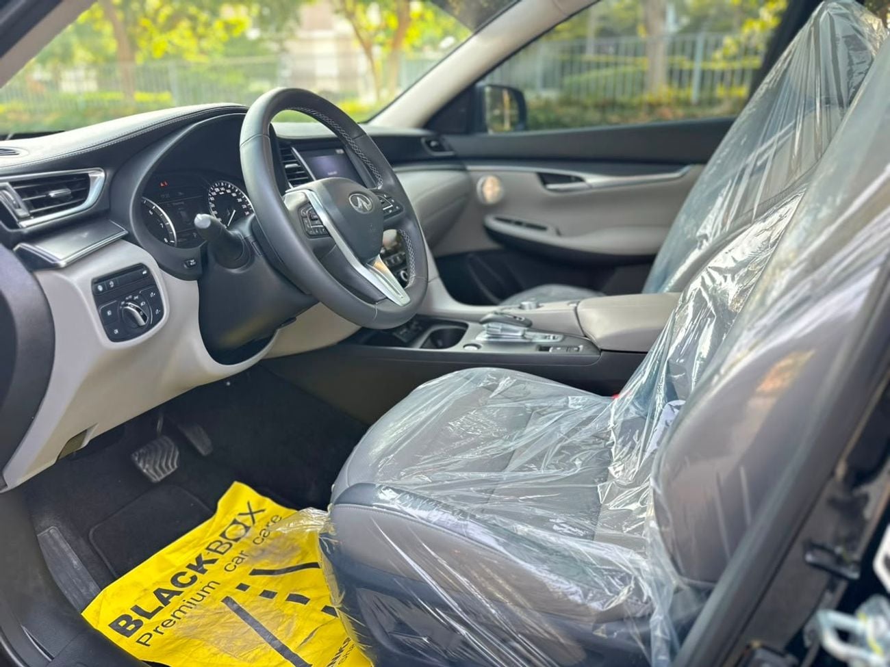 إنفينيتي QX50 LUXE
