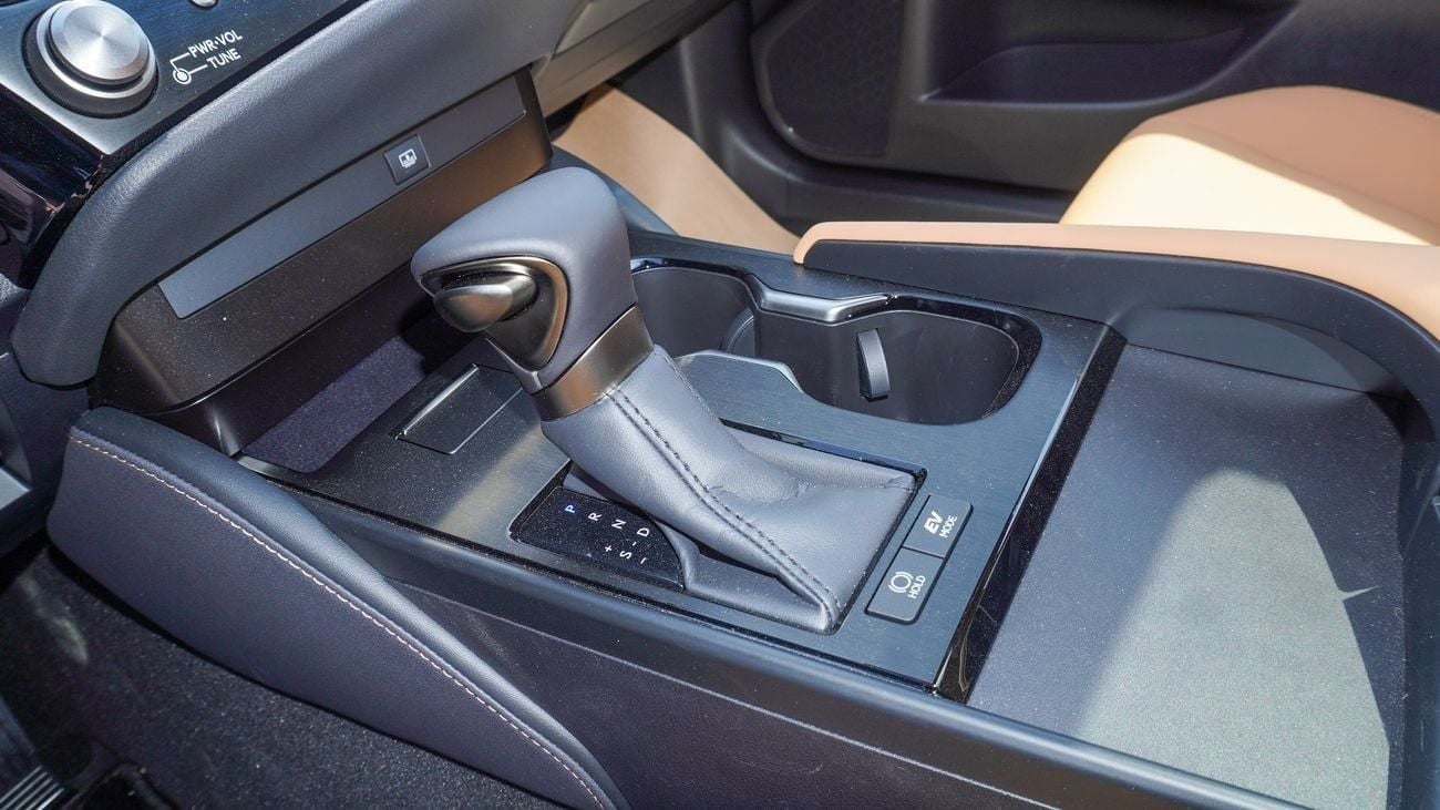 Lexus ES300h PLATINUM 2.5L Hybrid