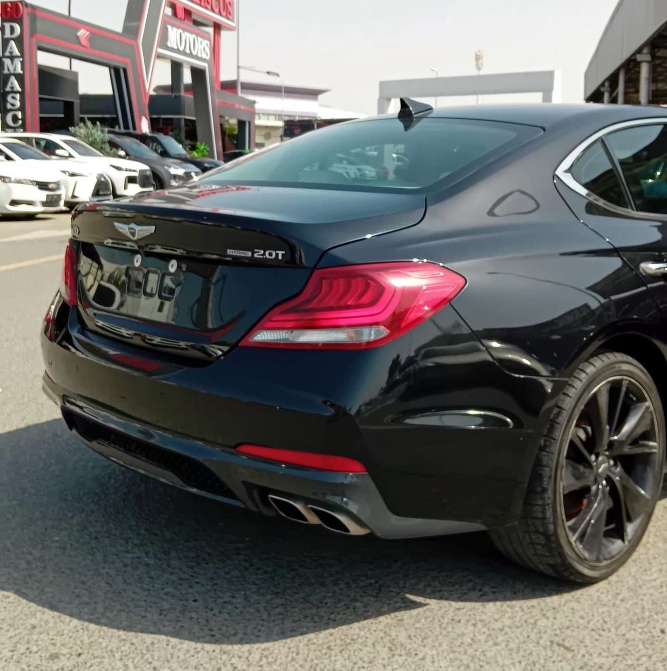 Hyundai Genesis Std 3.8L