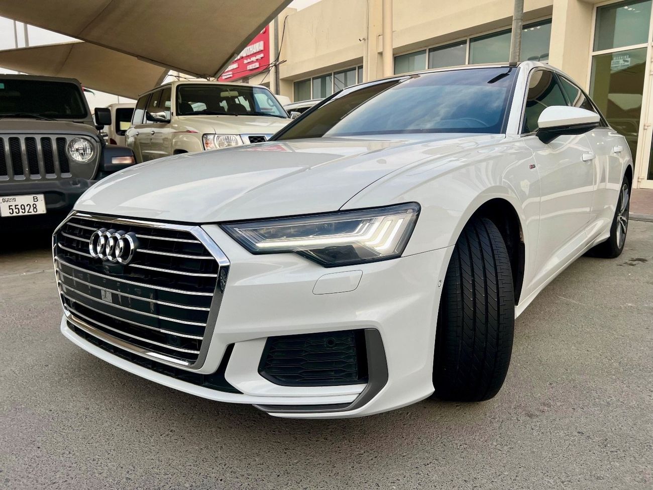 أودي A6 45 TFSI S-Line 2.0L