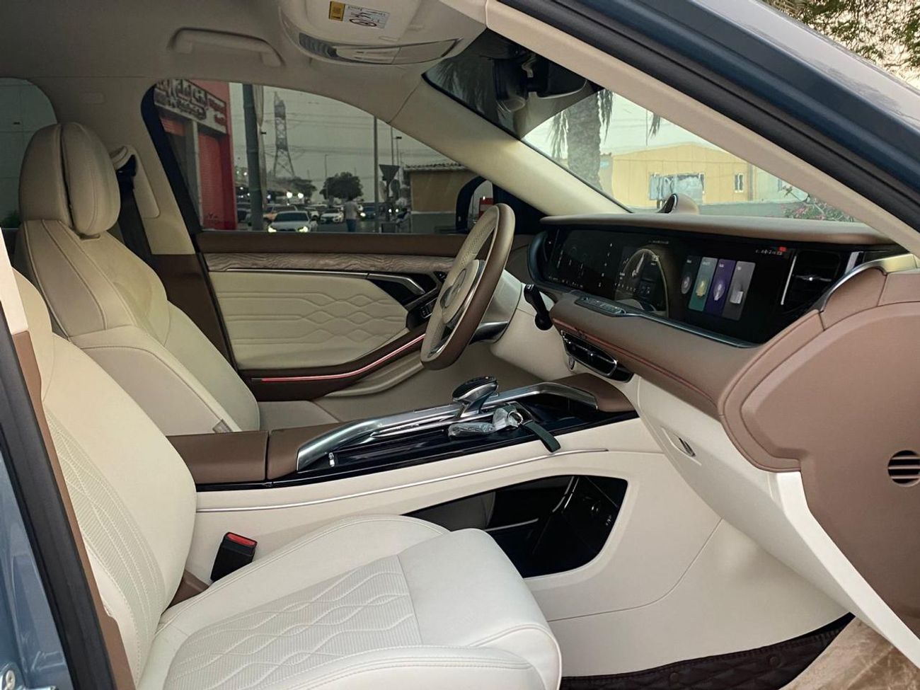 ربدان وان 2 KEYS. WARRANTY TILL JULY 2026 GCC SPECS