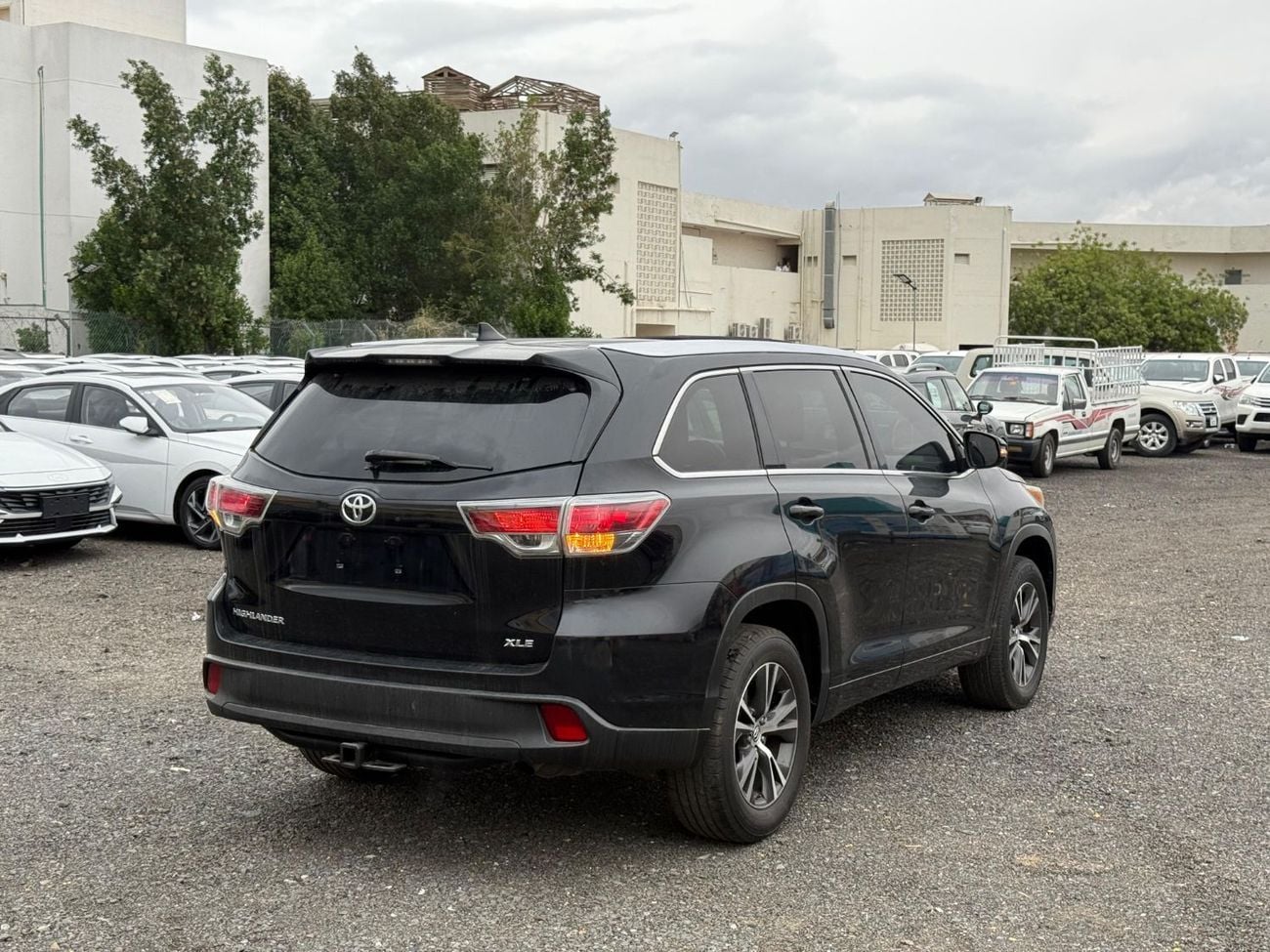 تويوتا هايلاندر 2016 TOYOTA HIGHLANDER XLE LIMITED MOONROOF 3.5 FULL OPTION AWD