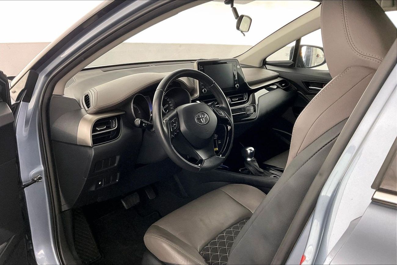 Toyota CHR VX 1.8L (100 HP) VX | Guaranteed Warranty | 0 Down Payment