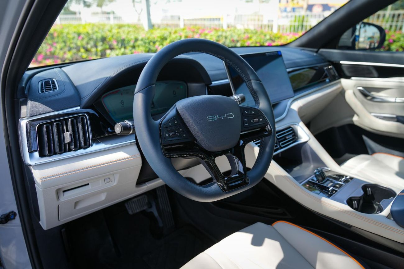 BYD Song Plus DM i 2026!! GCC SPECS!! WARRANTY AND SERVICE CONTRACT FROM AL FUTTAIM