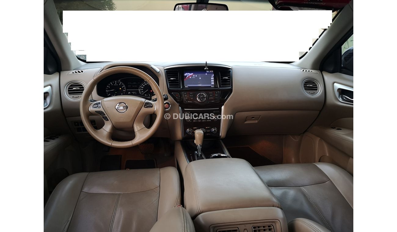 Nissan Pathfinder Pathfinder 3.5 SV 4WD AT + Navigation, SV 6 Cylinders 3.5L CVT transmission  Top of the range. Full