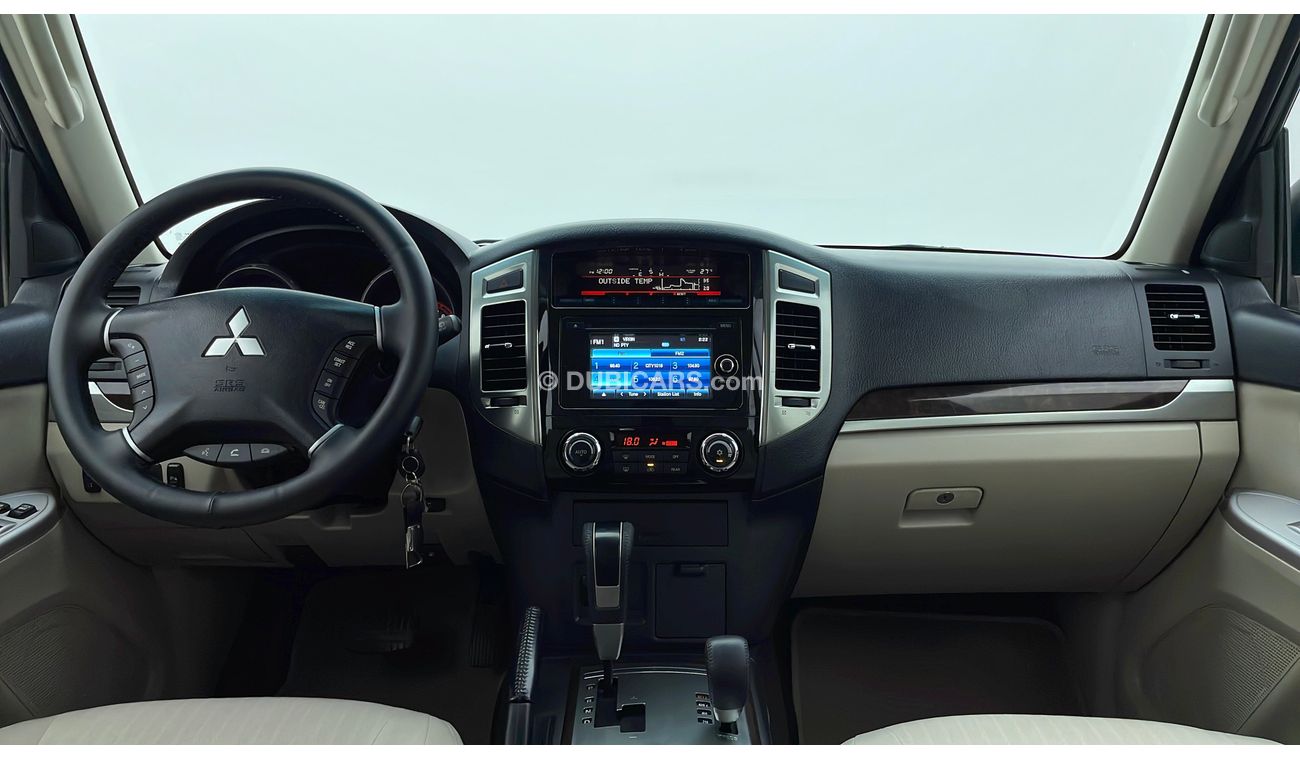 Mitsubishi Pajero GLS MIDLINE 3.5 | Under Warranty | Inspected on 150+ parameters