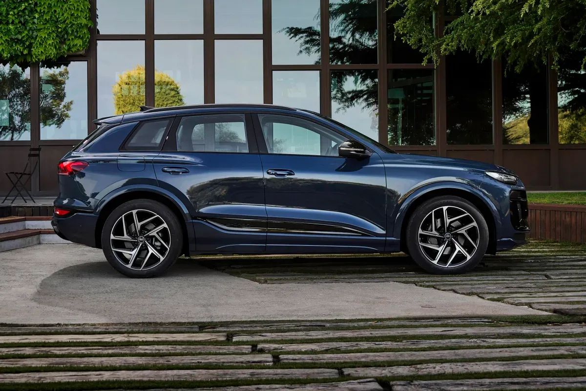 Audi Q6 exterior - Side Profile