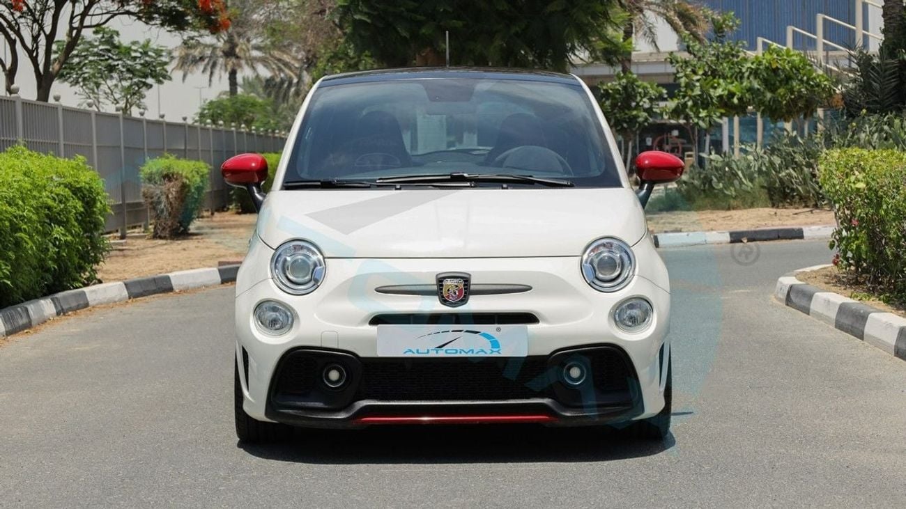 أبارث 695 Turismo 1.4T GCC 41500Km With 2 Years Or 120,000 Km Warranty @Official Dealer