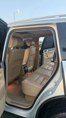 فولكس واجن طوارق فورويل مالك اول فتحه سقف