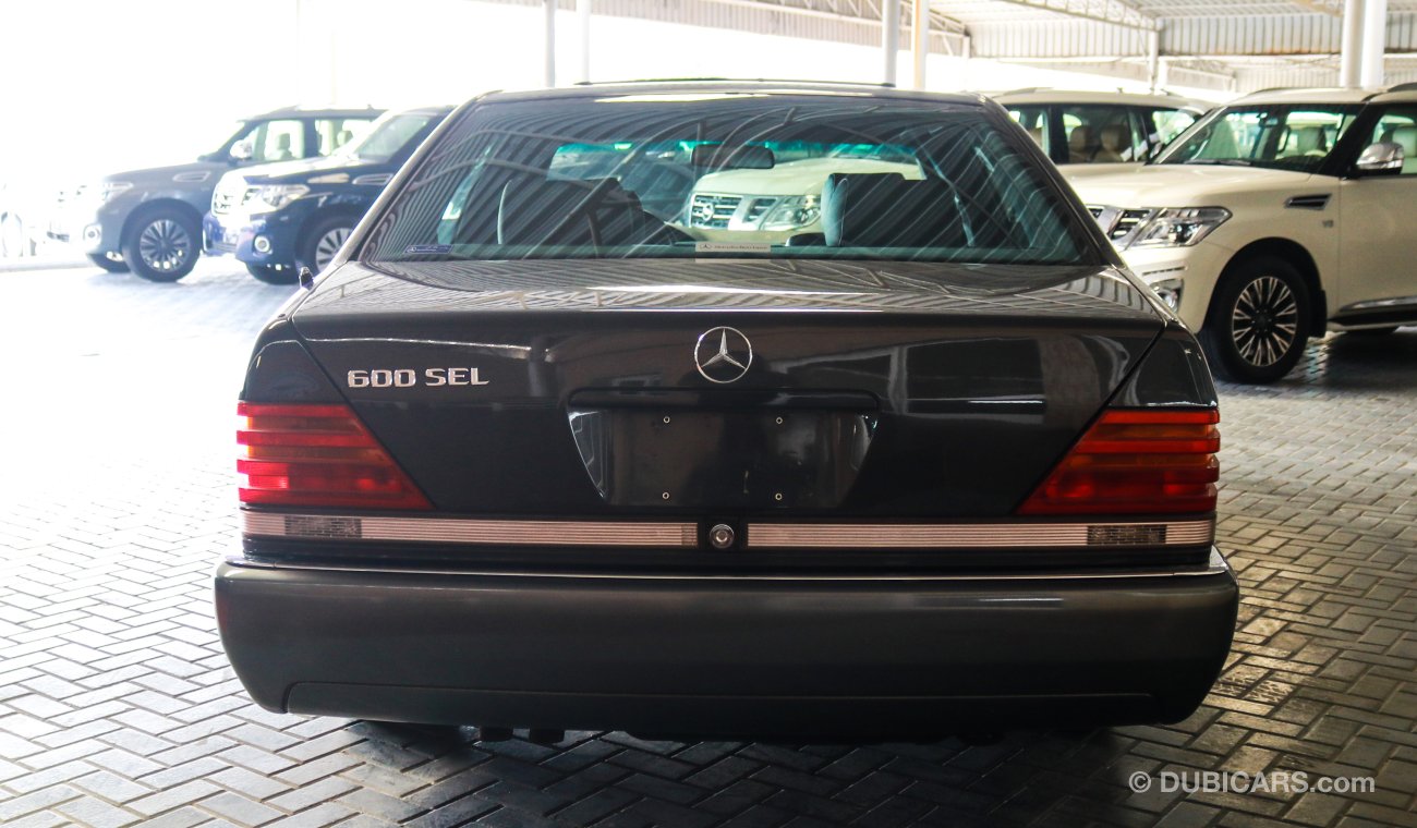 Mercedes-Benz 600 SEL